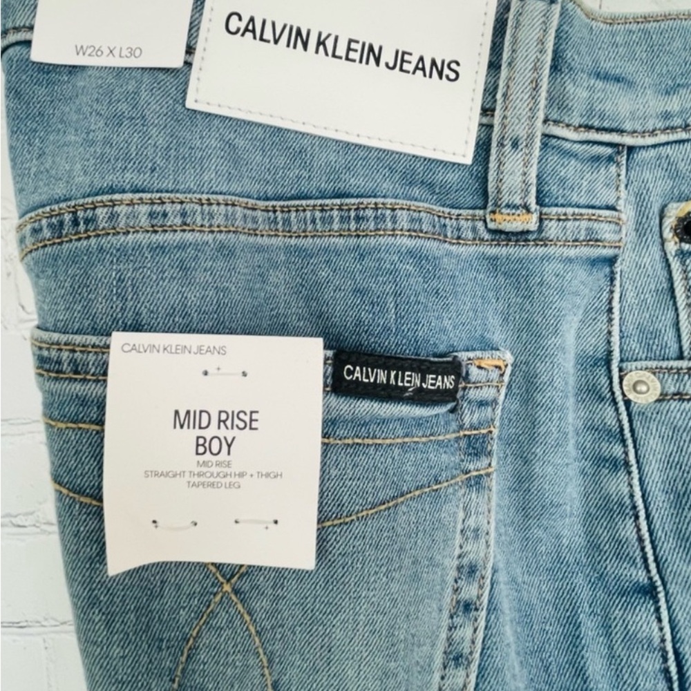 NWT Boy’s Calvin Klein Jeans Light Blue Straight Leg.  Size 26 x 30